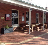 Emeu Inn Bed  Breakfast - Australia Accommodation