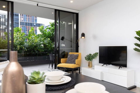 Emp - Work Remotely While Enjoying Your Stay - Australia Accommodation 1