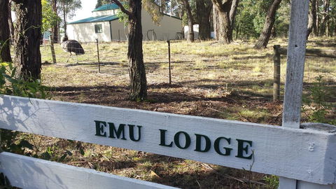 Emu Lodge Country Retreat - Australia Accommodation 2