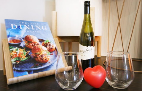 EROS City Fringe - Wifi, Wine, Netflix, Pets OK And Park Views! - Australia Accommodation 2