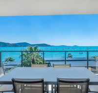 Executive on Whisper Bay - Cannonvale - Australia Accommodation