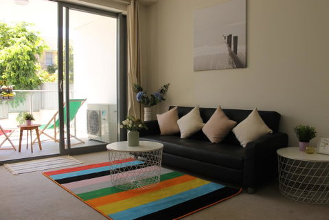 Exquisite Family Home +Parking, Close To CBD - Australia Accommodation 1