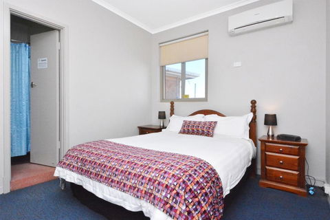 Eyre Hotel - Australia Accommodation 0