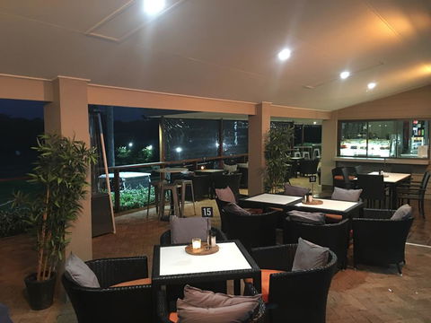 Fairway Village @ Windaroo Lakes Golf Club - Australia Accommodation 2