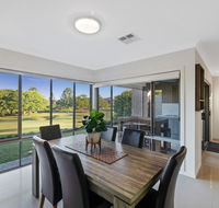 Fairway Village  Windaroo Lakes Golf Club - Australia Accommodation