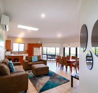 Flexi 3 at Belmont - Australia Accommodation