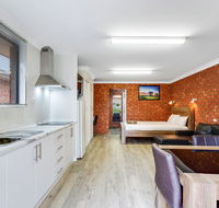 Fossicker Caravan Park - Australia Accommodation