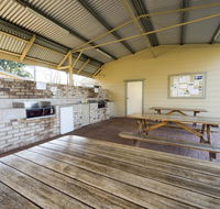 Fossickers Tourist Park - Australia Accommodation