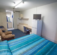 Fourth Ave Motor Inn - Australia Accommodation