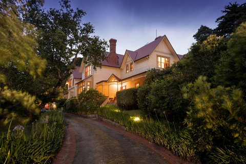 Franklin Manor - Australia Accommodation 3