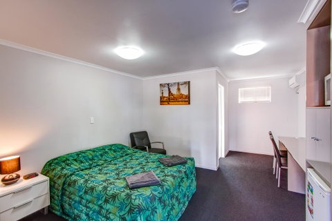 Galaxy Mackay Motor Inn - Australia Accommodation 2
