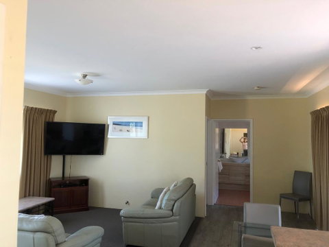 Gale Street Motel & Villas - Australia Accommodation 1