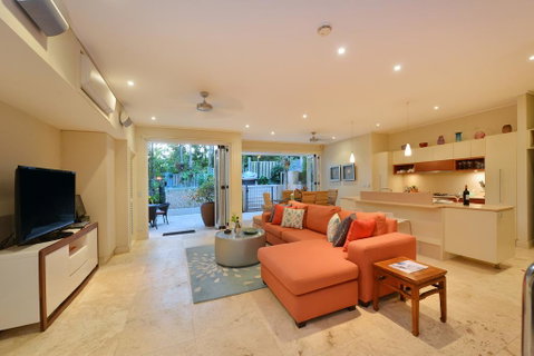 Garden Villa On Murphy - Australia Accommodation 3