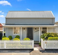Geelong West Miner's Cottage - Australia Accommodation