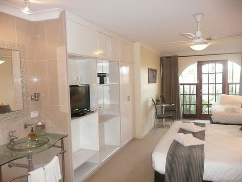 Getaway Inn Boutique Guest House - Australia Accommodation 0