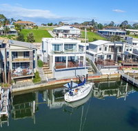 Gippsland Lakehouse - Australia Accommodation