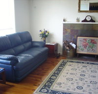 Glenelg Sea-Breeze - Australia Accommodation