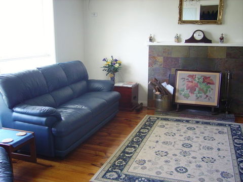 Glenelg Sea-Breeze - Australia Accommodation 0