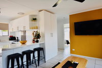Goldie Apartment