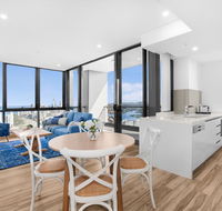 Grand Beach Views in 2-Bed Apartment With Balcony - Australia Accommodation