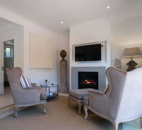Grand Capella Villa 1 - Australia Accommodation 1