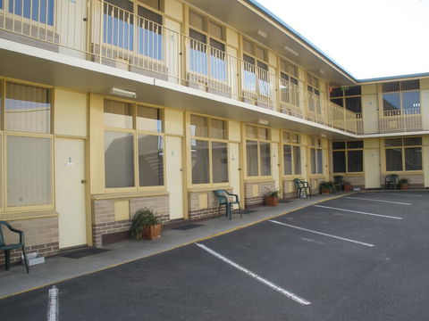 Grand Central Motel - Australia Accommodation 1