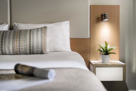 Grand Hotel And Apartments Townsville - Australia Accommodation 1