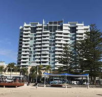 Grand Hotel Apartments Gold Coast by owner - Australia Accommodation
