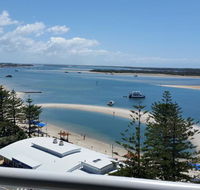 Grand Hotel Ocean view Apartment Labrador - Australia Accommodation