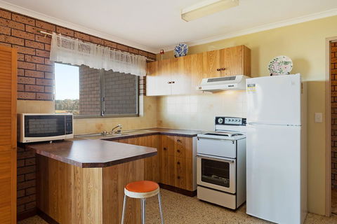 Grandview Apartment - Ocean Views - Australia Accommodation 3