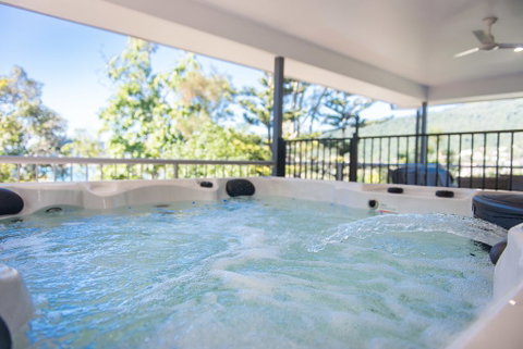 Great Escape - Cannonvale - Australia Accommodation 1