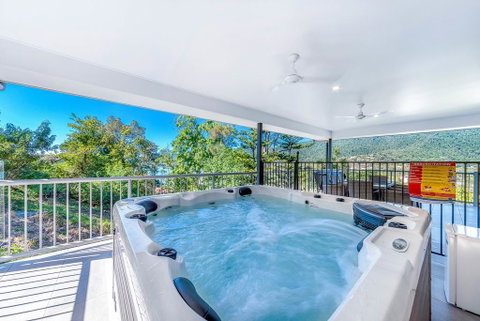 Great Escape - Cannonvale - Australia Accommodation 0