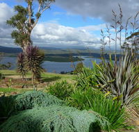 Grindelwald Lodge and Gardens - Australia Accommodation