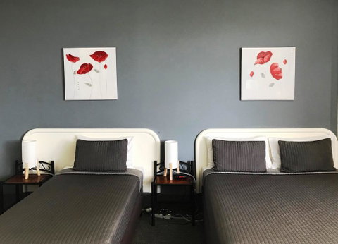 Hamilton Motor Inn - Australia Accommodation 3
