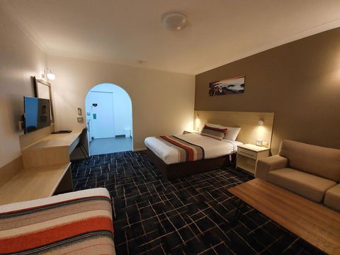 Hamilton's Queanbeyan Motel - Australia Accommodation 2