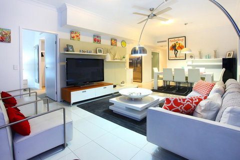 Harbour Quays - Australia Accommodation 2