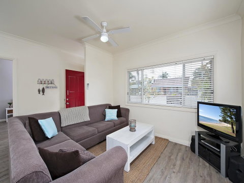 Harry's House - Australia Accommodation 2