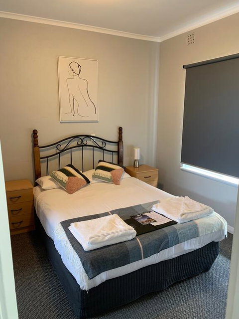 Hello Adelaide Motel And Apartments - Australia Accommodation 1