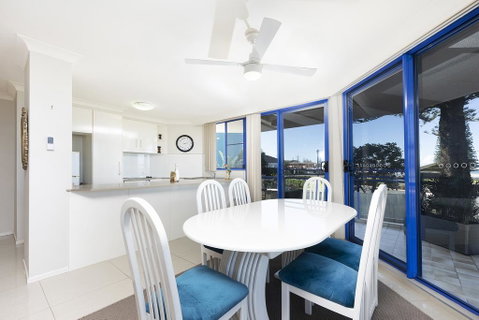 Heritage Unit 101/18 Manning Street, Tuncurry - Australia Accommodation 2