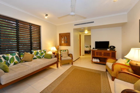 Hibiscus Hi - Australia Accommodation 1