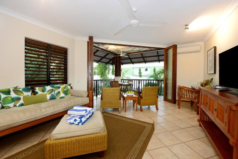 Hibiscus Hideaway - Australia Accommodation 0