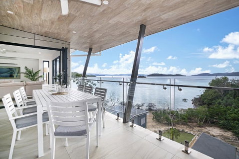 Hidden Cove Villa 6 - Australia Accommodation 0