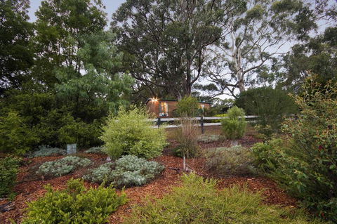 Hidden Valley Cabins - Australia Accommodation 0