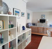 High View Beach Haven - Australia Accommodation