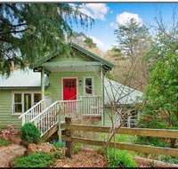 Highland Cottage - Australia Accommodation