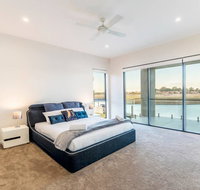 HomePlus - Luxury Living in Sanctuary Cove - Australia Accommodation