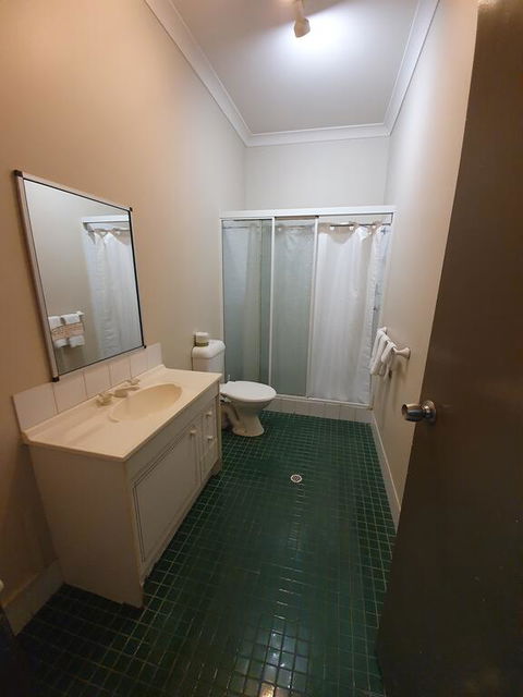 Hotel Allen - Australia Accommodation 3