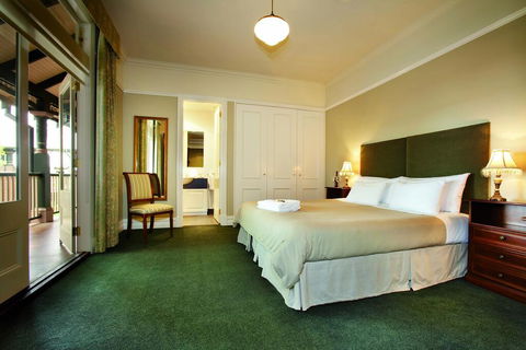 Hotel Bellinzona - Australia Accommodation 1