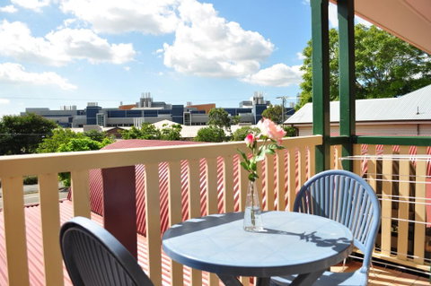 Isla House PA - Australia Accommodation 1