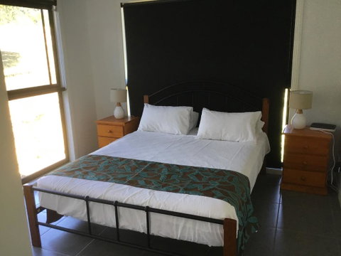 Island Dreams - Australia Accommodation 0